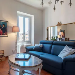 Santa Maria Maggiore Roomy And Bright Flat Apartment Rome